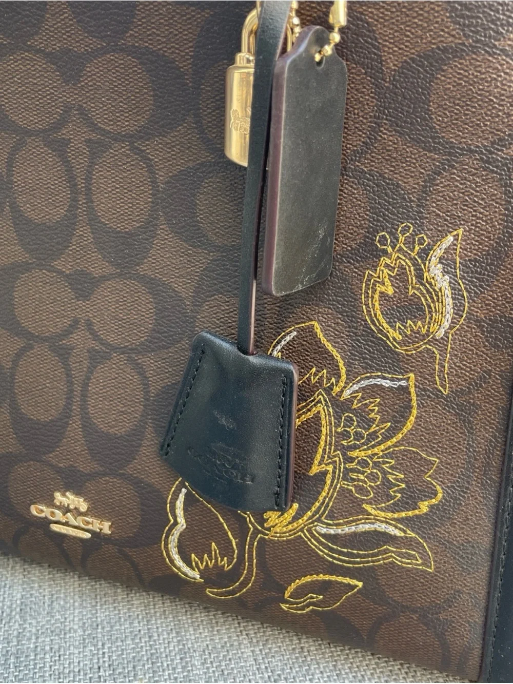Coach Zoe Carryall Satchel Black Leather Top Handle Zip Gold Hardware Pocket